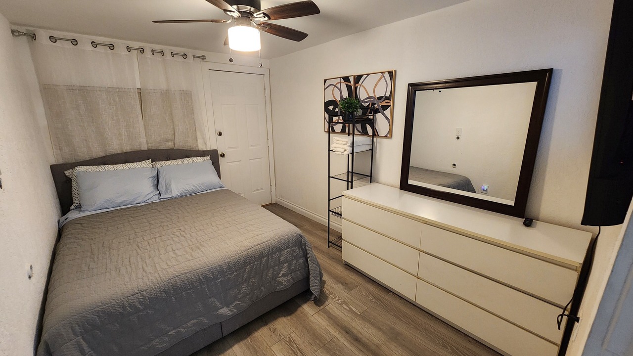 Photo of Bedroom in Los Angeles