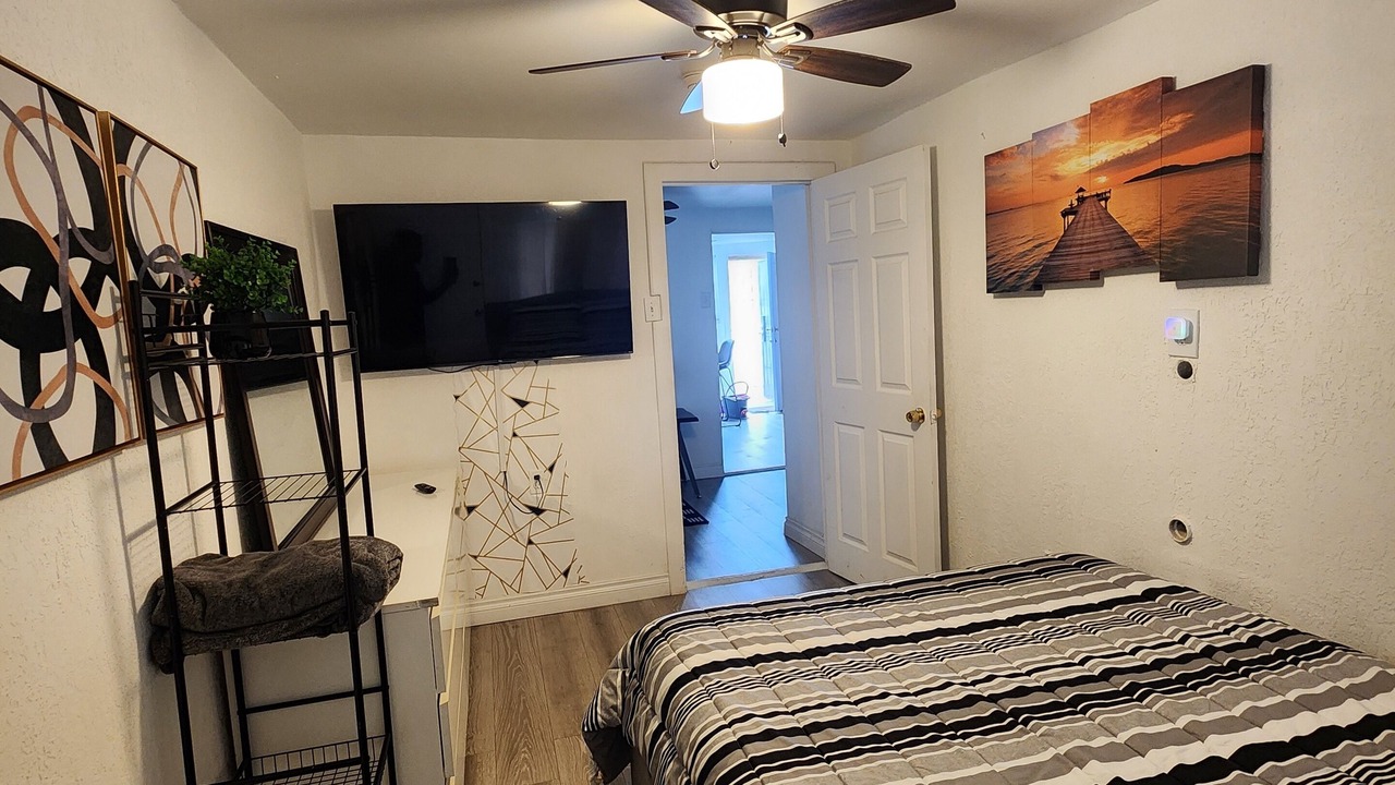 Photo of Bedroom in Los Angeles