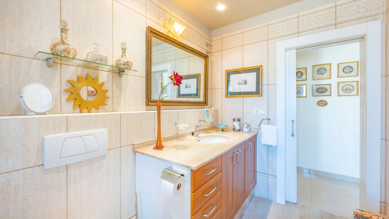 Photo of Bathroom in L'Alfas del Pi