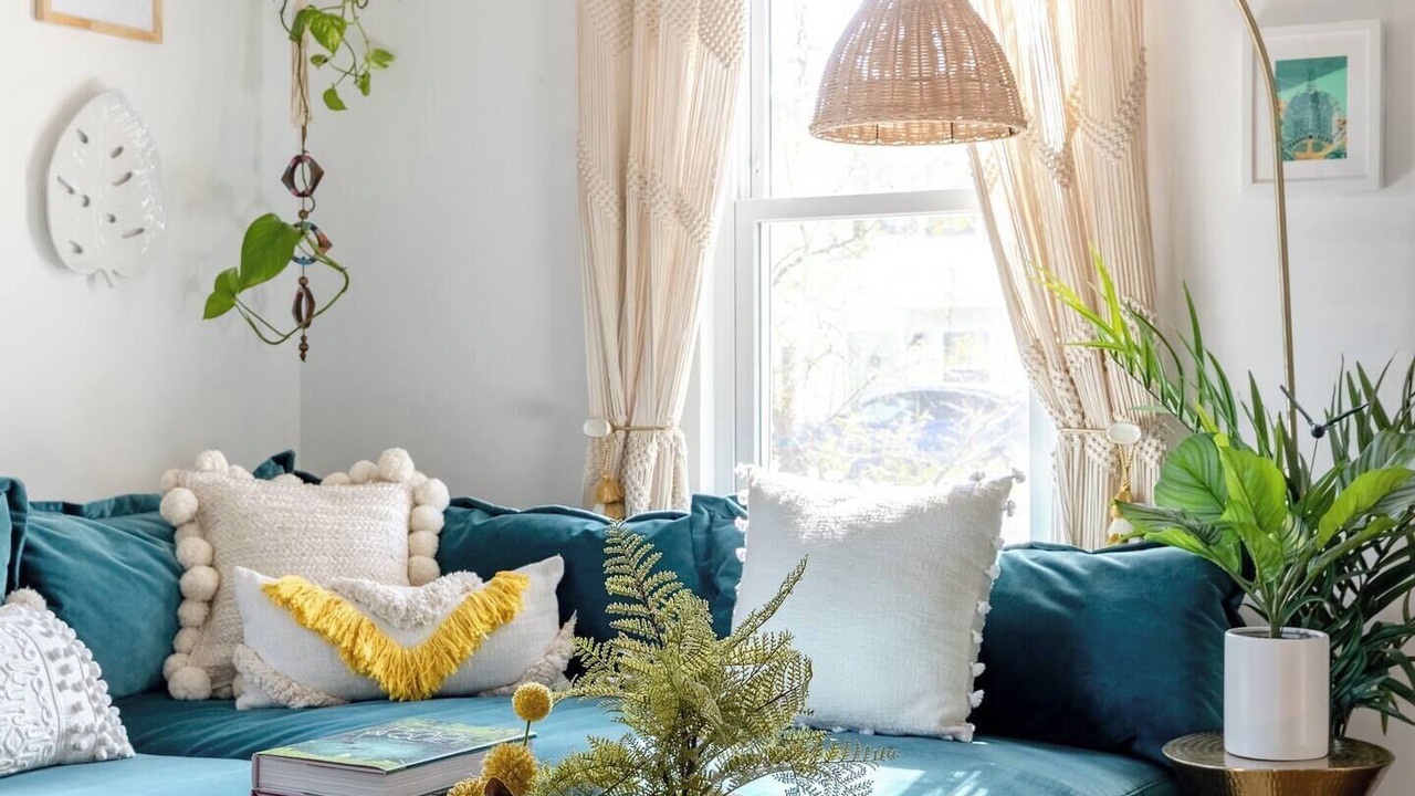 Photo of Livingroom in Belmont Heights