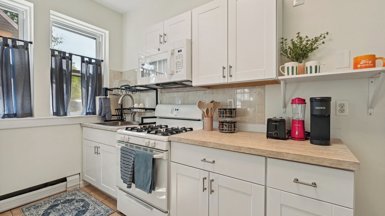 Photo of Kitchen in Teaneck