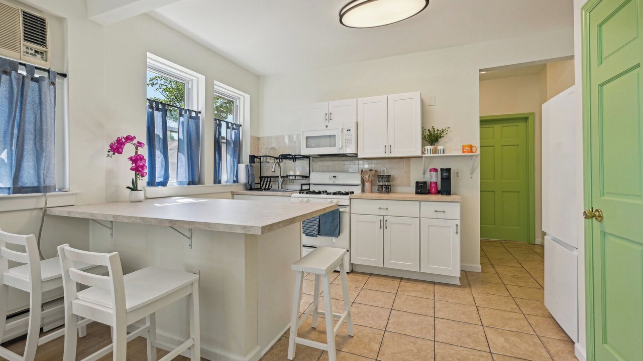 Photo of Kitchen in Teaneck