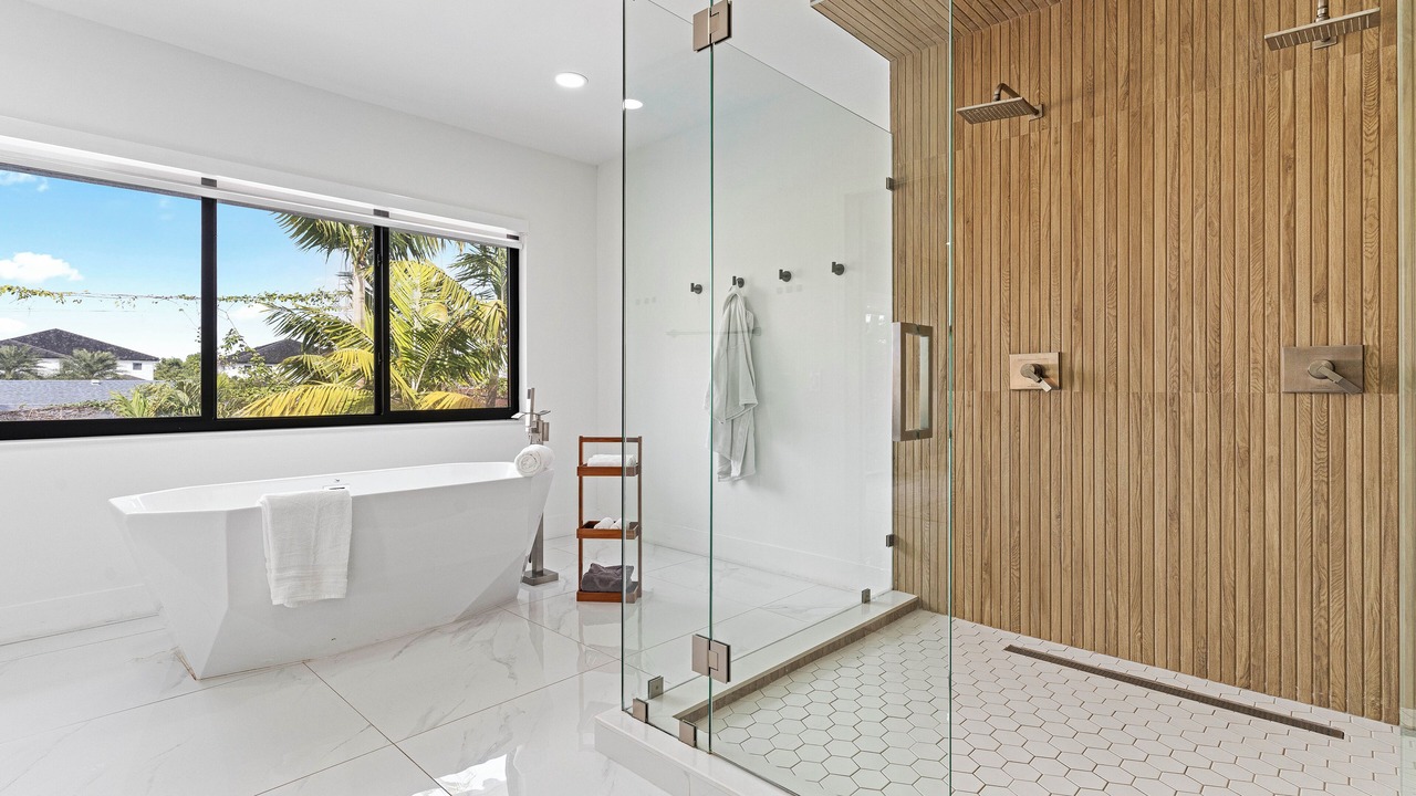 Photo of Bathroom in Olympia Heights