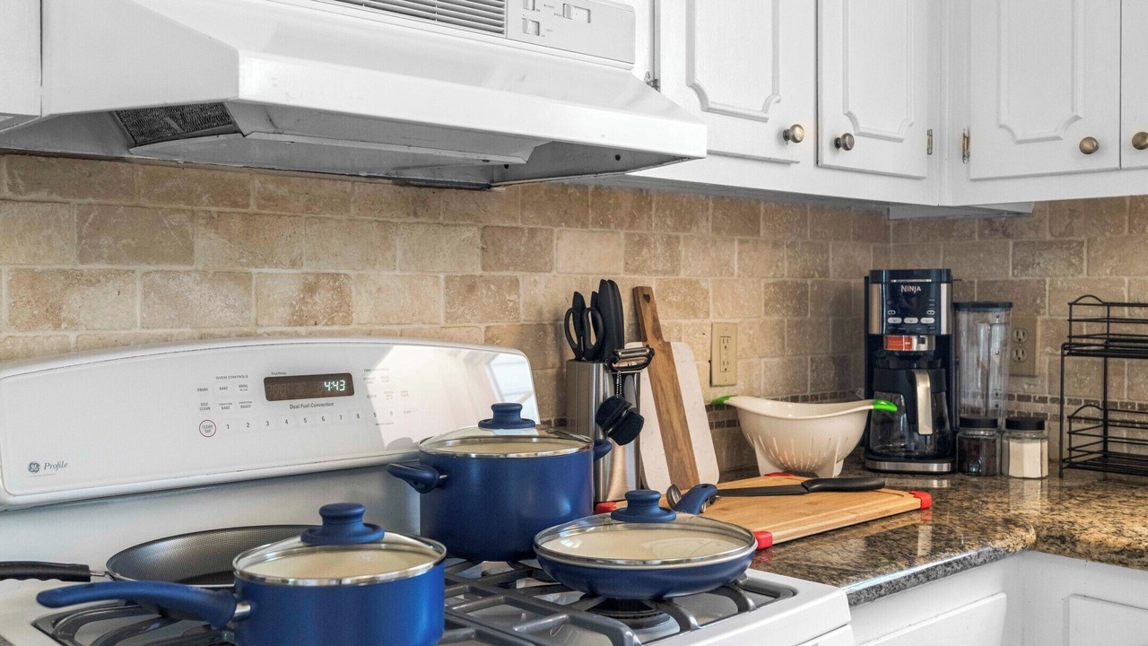 Photo of Kitchen in Southwest Raleigh