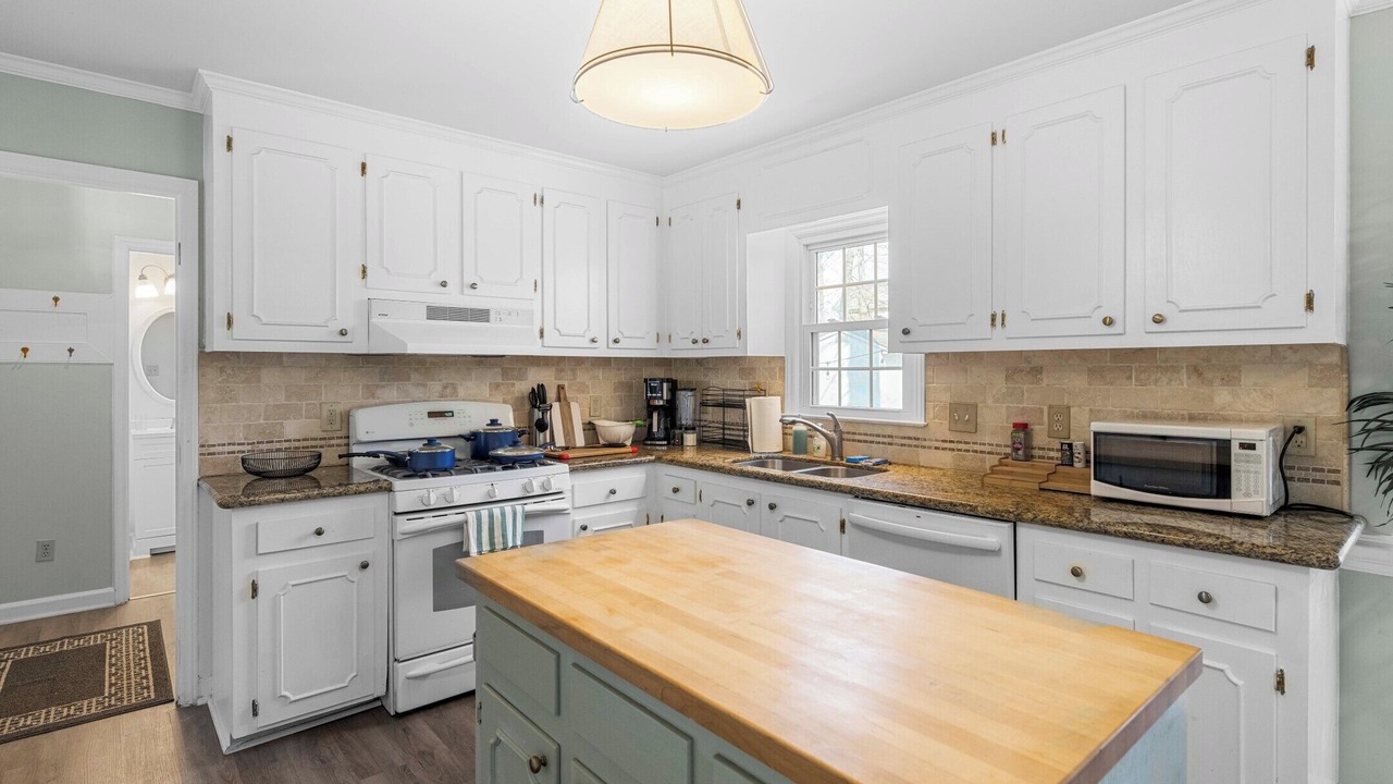 Photo of Kitchen in Southwest Raleigh