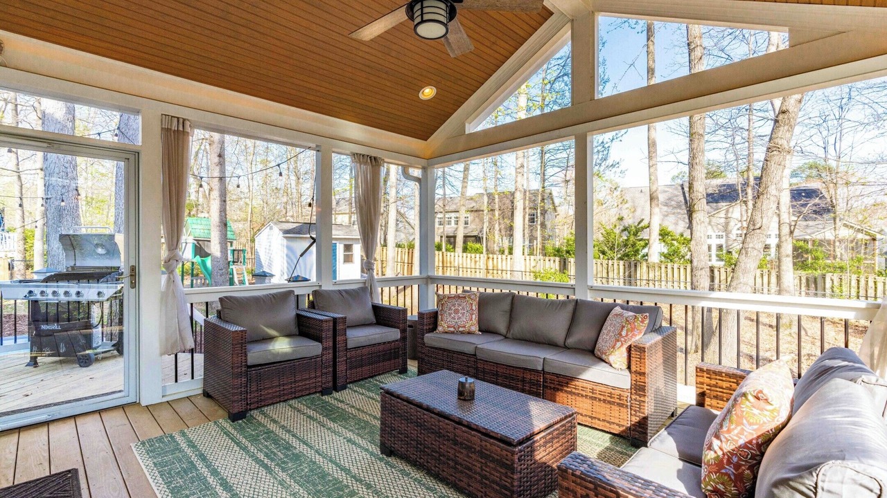 Photo of Patio Balcony in Southwest Raleigh