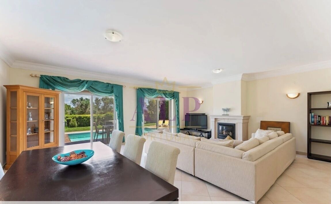 Photo of Livingroom in Atalaia