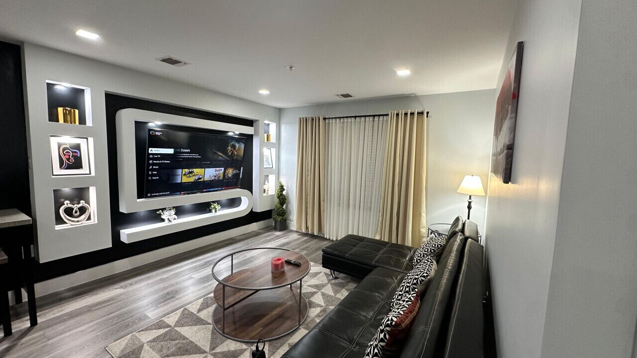 Photo of Livingroom in Paterson