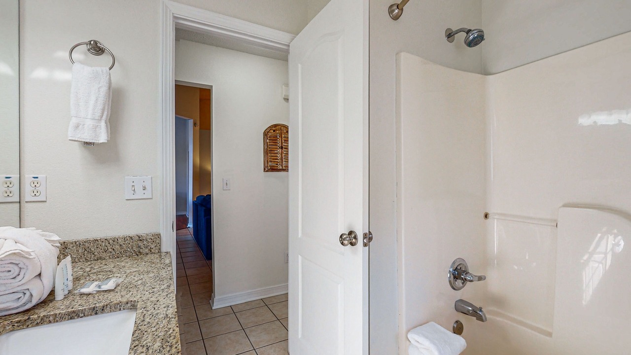 Photo of Bathroom in Ono Island
