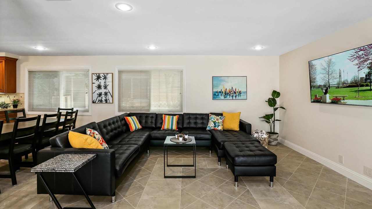 Photo of Bedroom in Corona del Mar