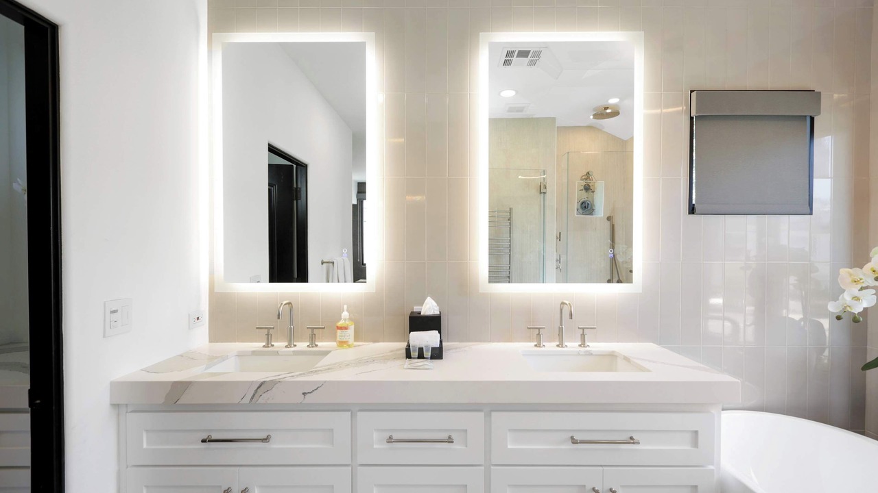 Photo of Bathroom in Corona del Mar