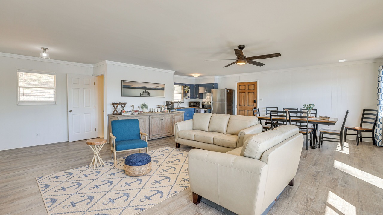 Photo of Livingroom in Shelby