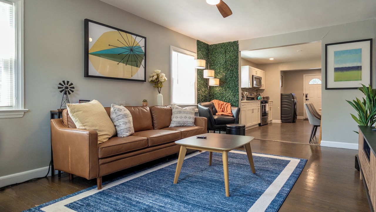 Photo of Livingroom in Hawthorne