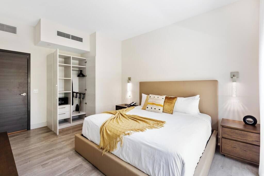 Photo of Bedroom in Hollywood