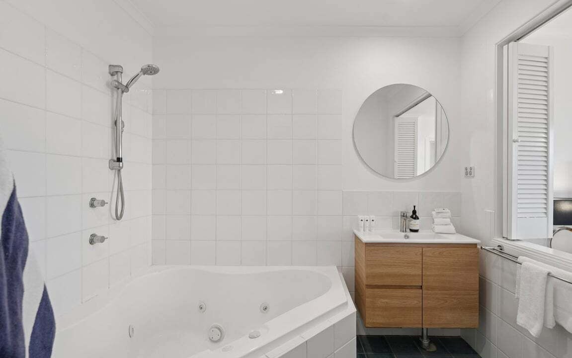 Photo of Bathroom in Sapphire Beach