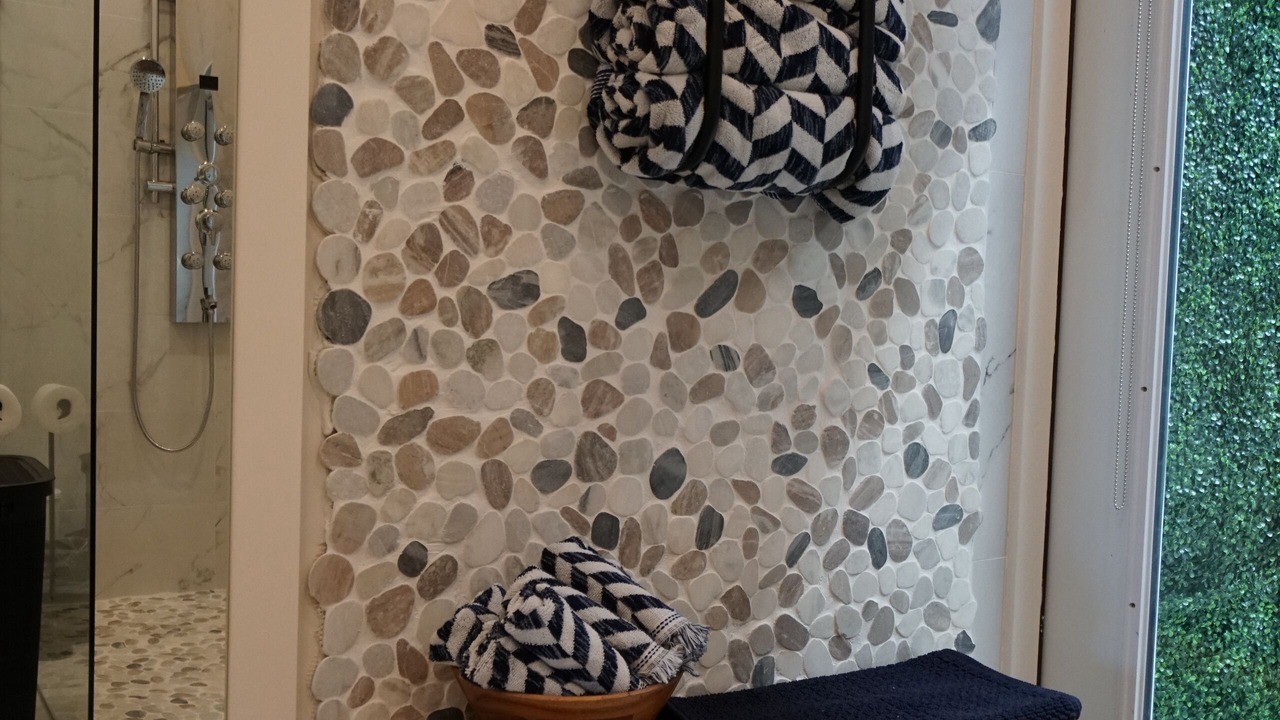 Photo of Bathroom in Staniel Cay