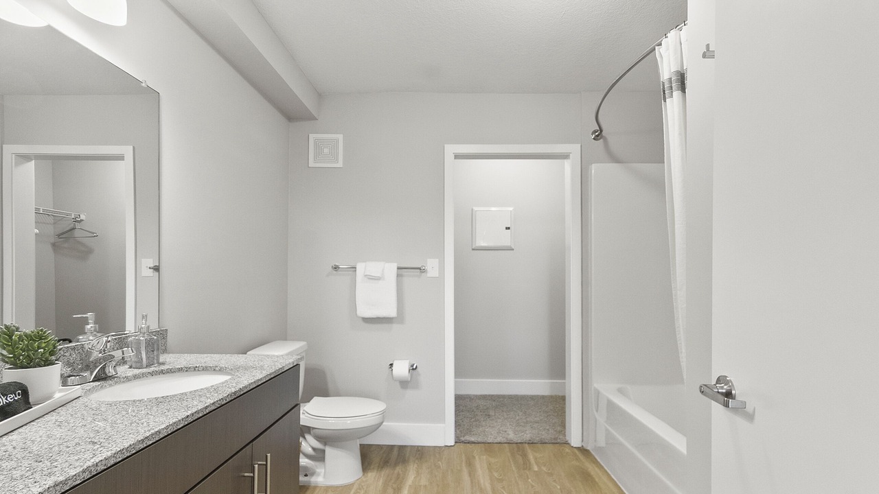 Photo of Bathroom in Tuscaloosa
