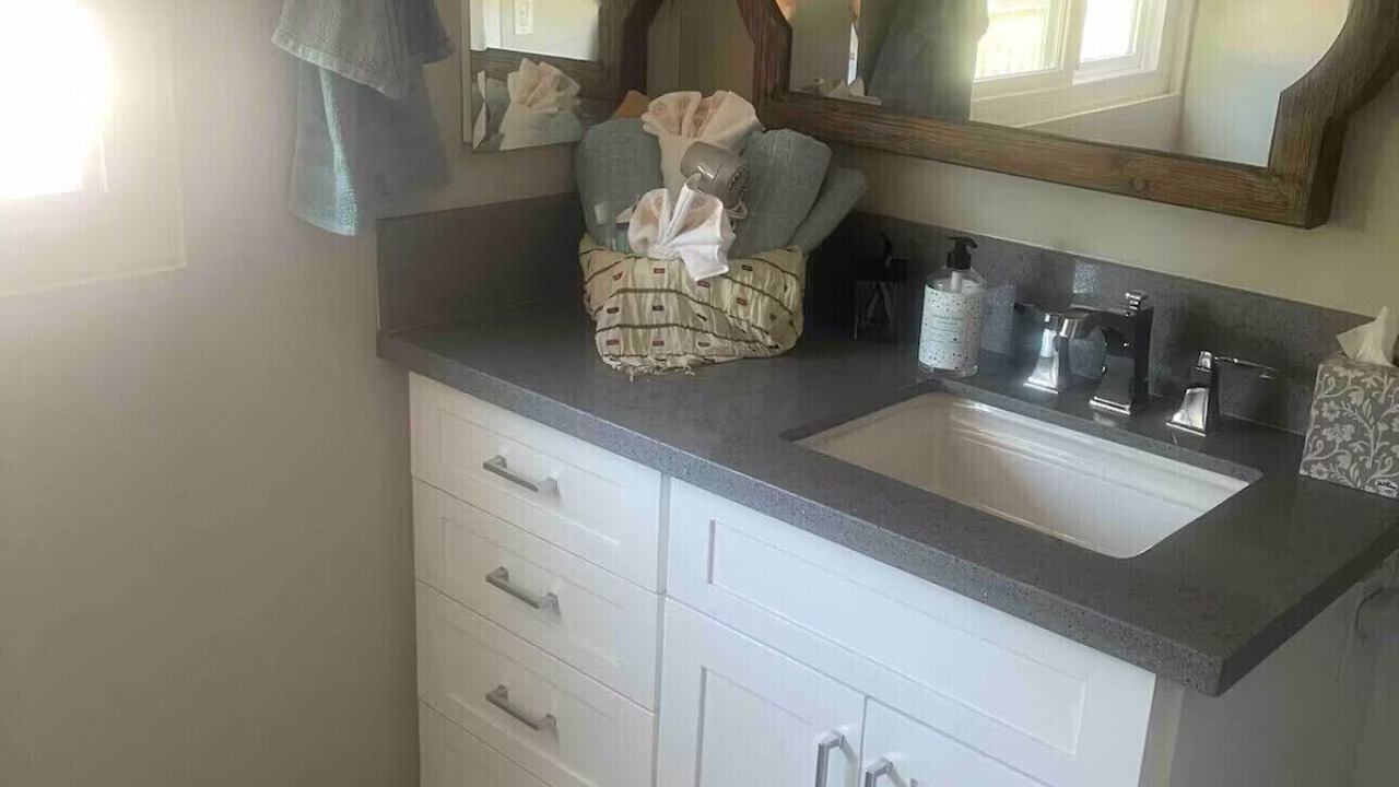 Photo of Bathroom in Midway
