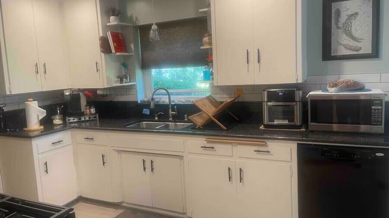 Photo of Kitchen in Midway