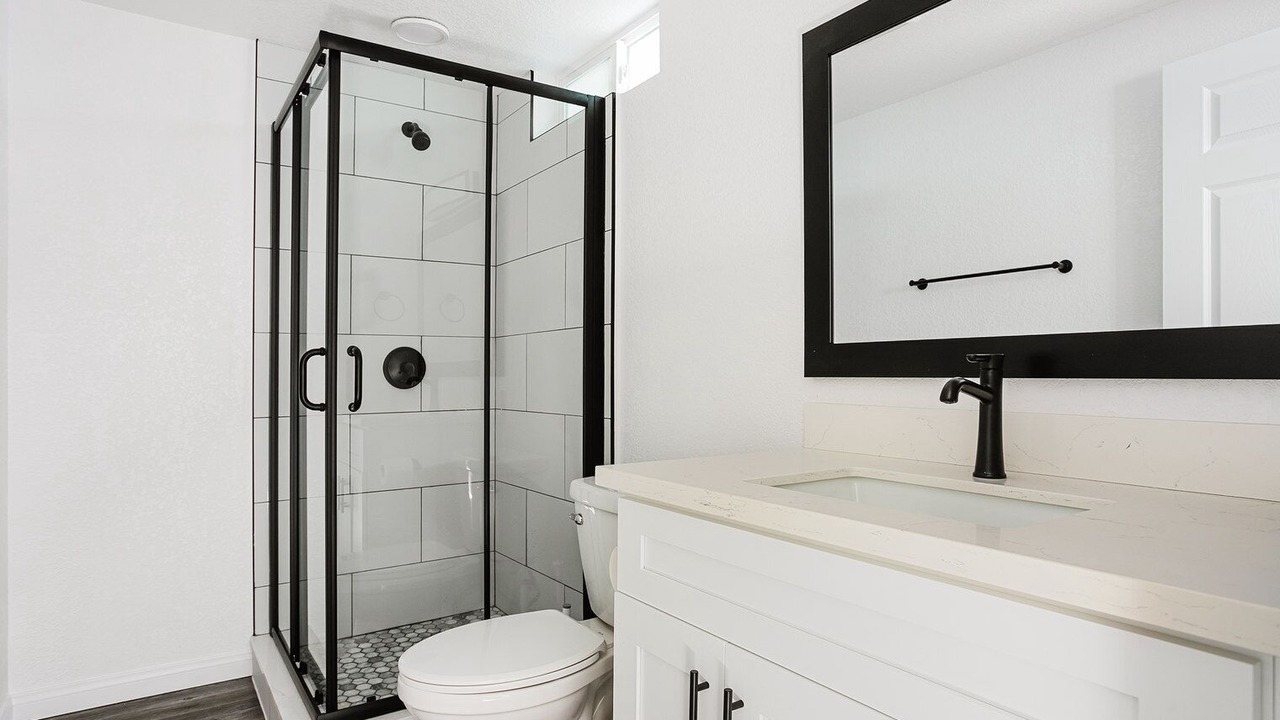 Photo of Bathroom in West Los Angeles