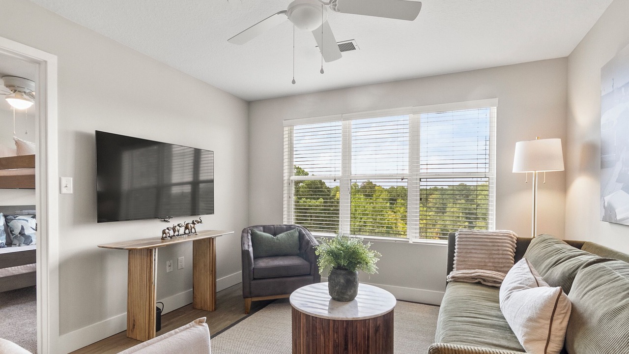 Photo of Livingroom in Tuscaloosa
