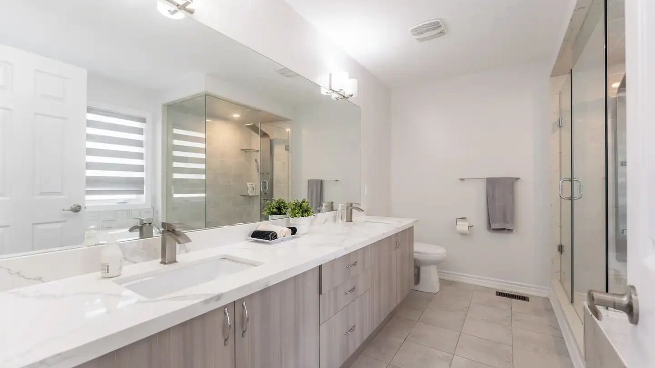 Photo of Bathroom in Caledon