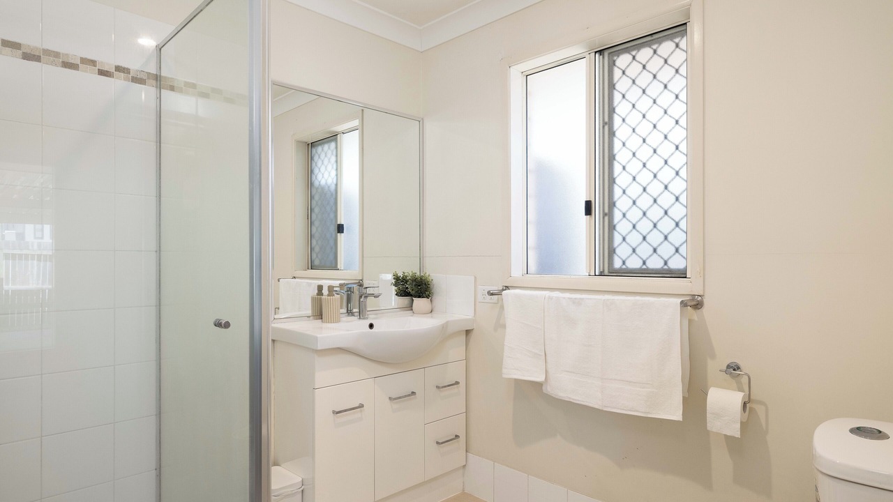 Photo of Bathroom in Acacia Ridge