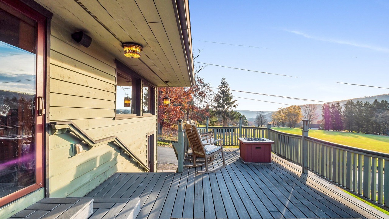 Photo of Patio Balcony in Ellicottville