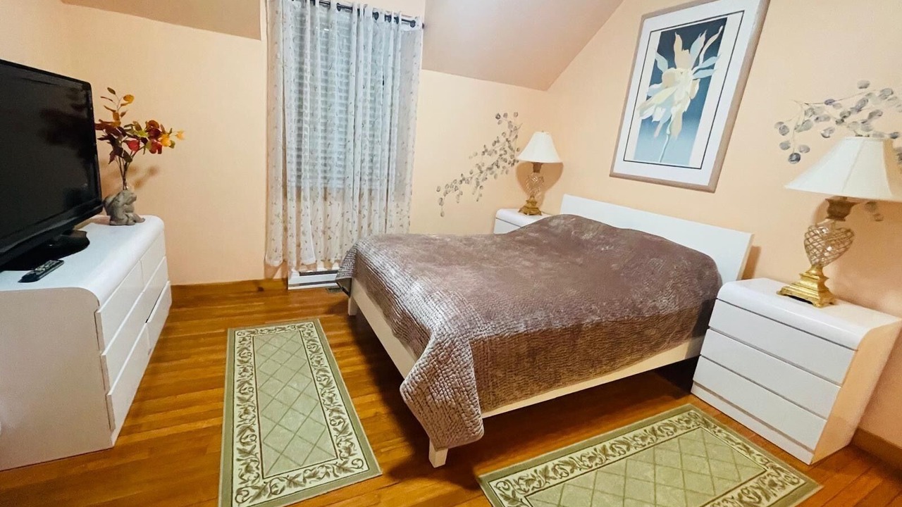 Photo of Bedroom in Carmel