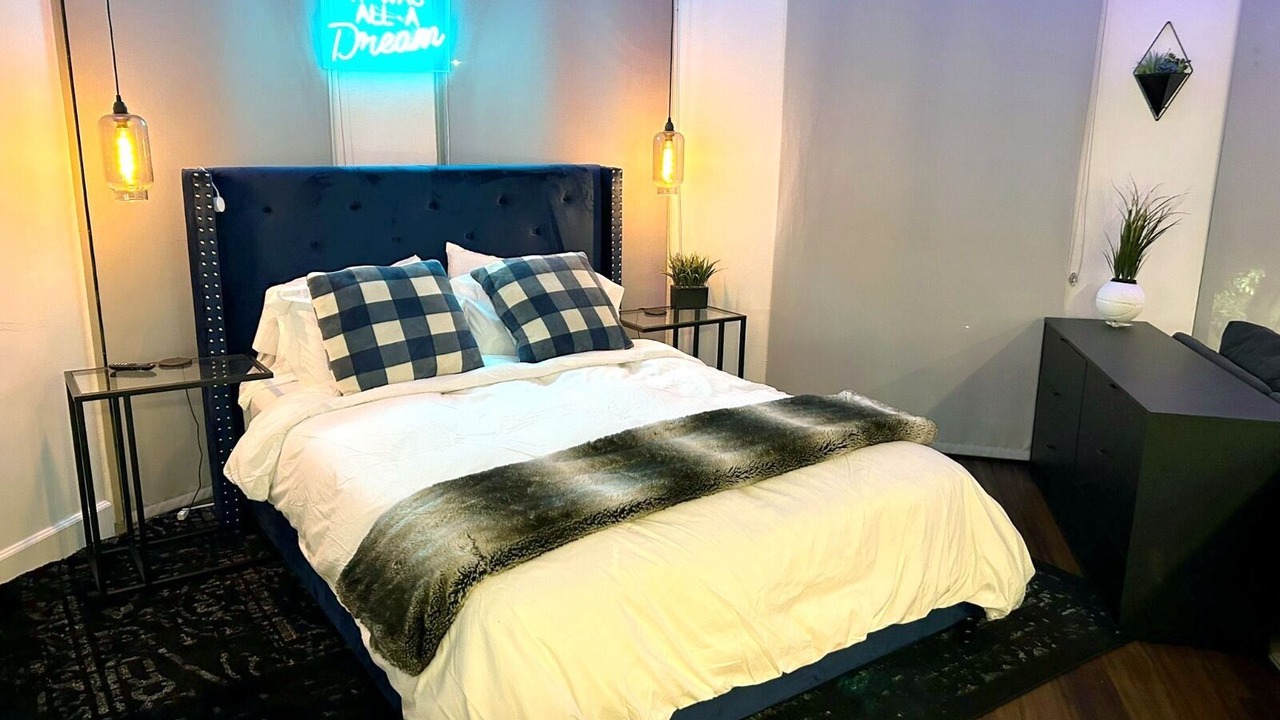 Photo of Bedroom in Vernon