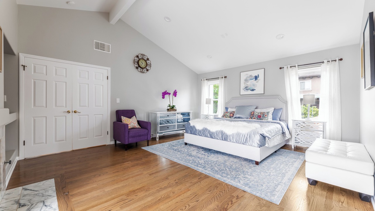 Photo of Livingroom in North Redondo
