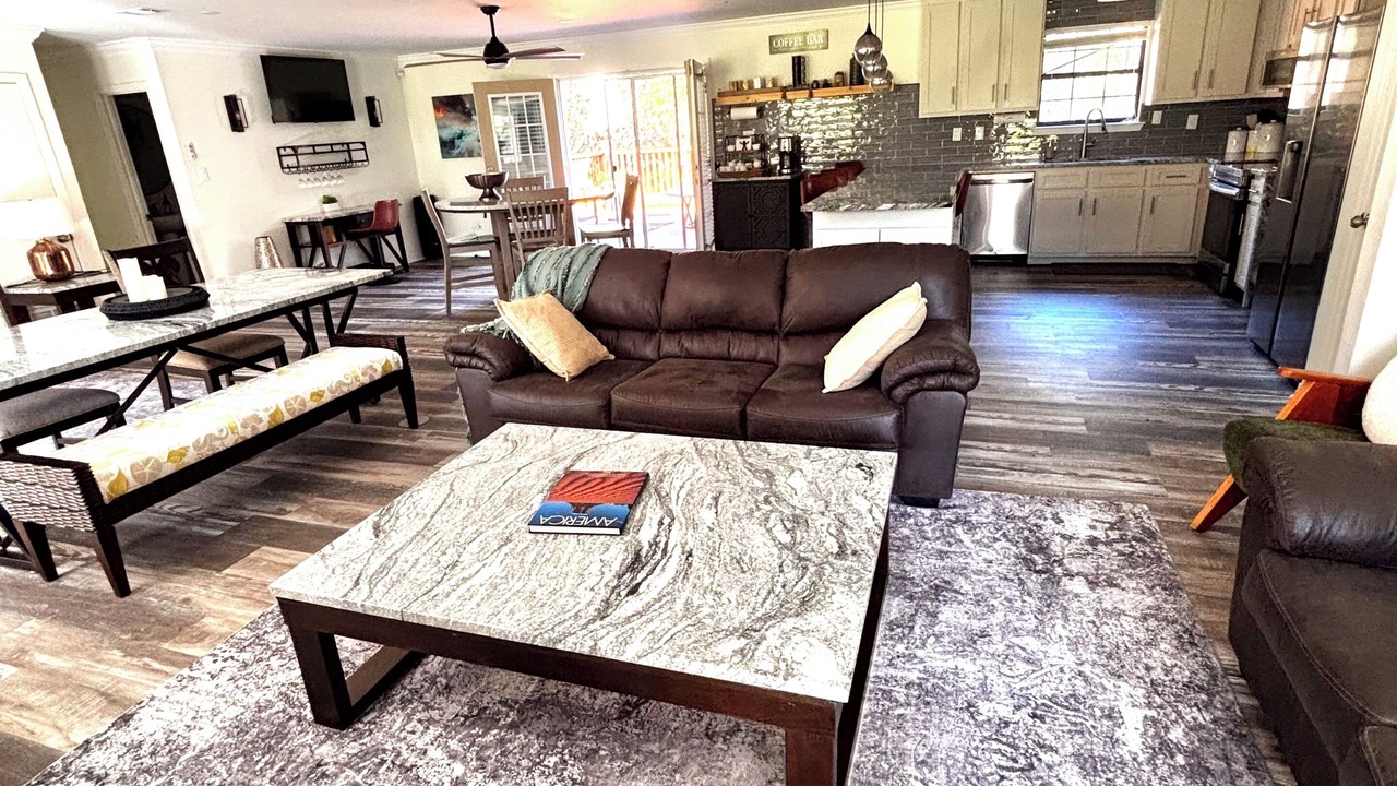 Photo of Bedroom in Daphne