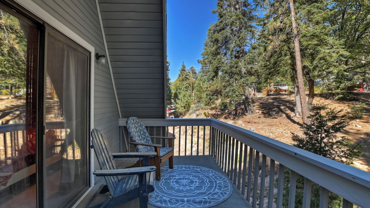 Photo of Patio Balcony in Green Valley Lake