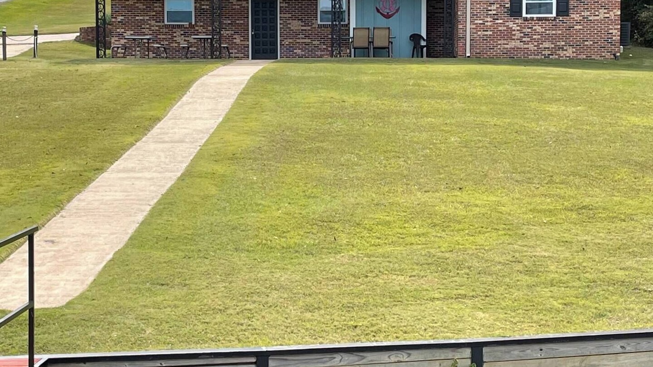 Photo of Outdoor in Abbeville