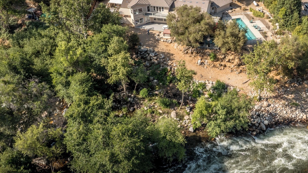 Photo of Outdoor in Three Rivers