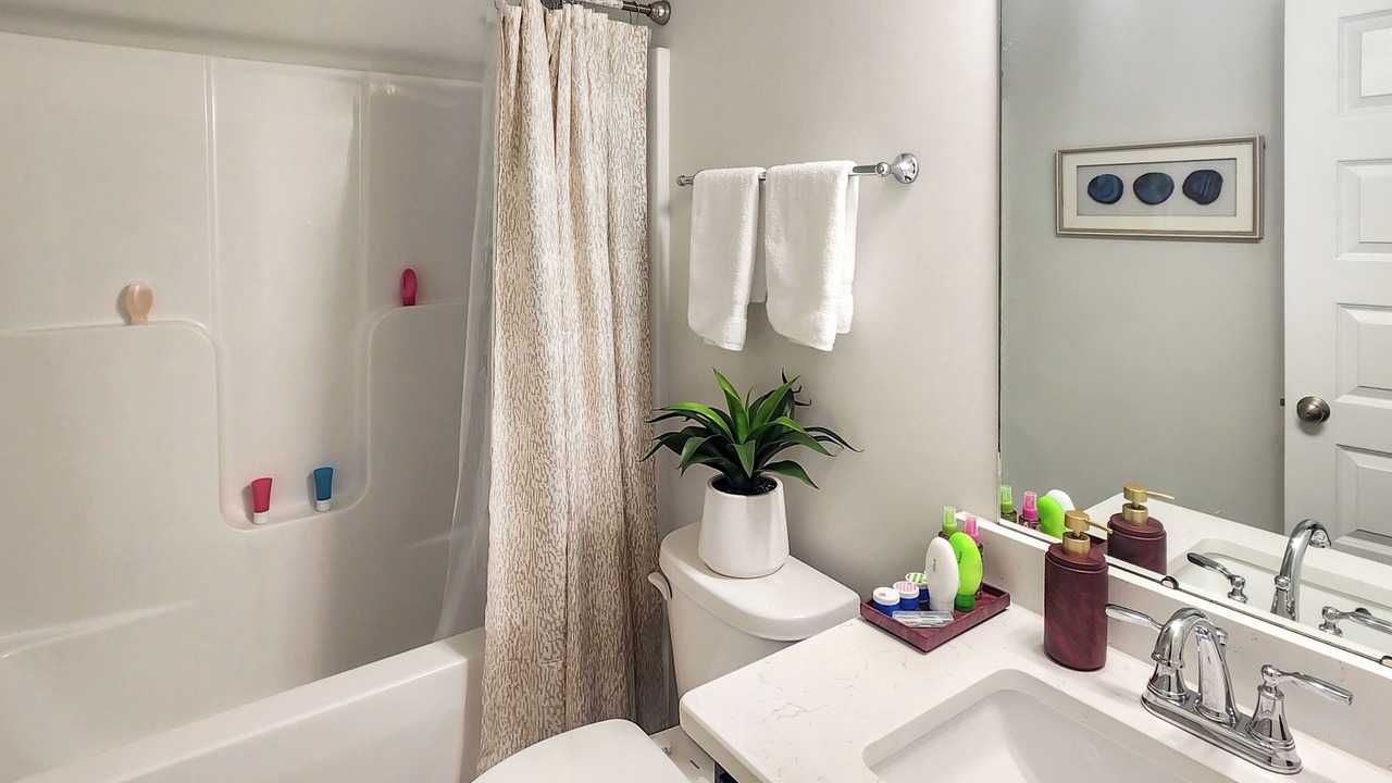 Photo of Bathroom in Normal