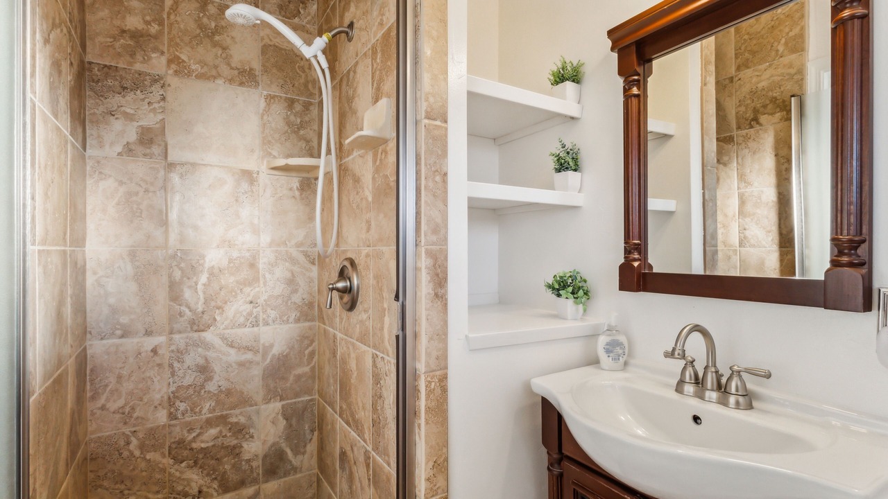 Photo of Bathroom in Little Branham - Rosswood