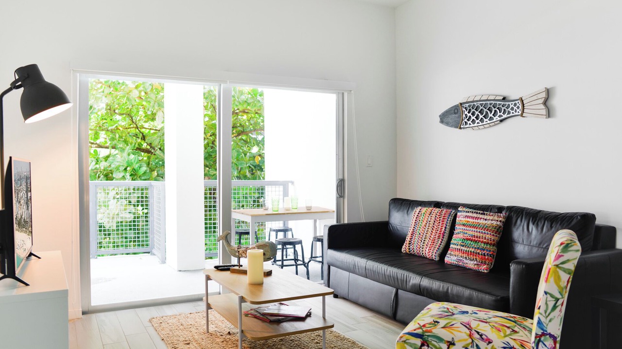 Photo of Livingroom in Midtown