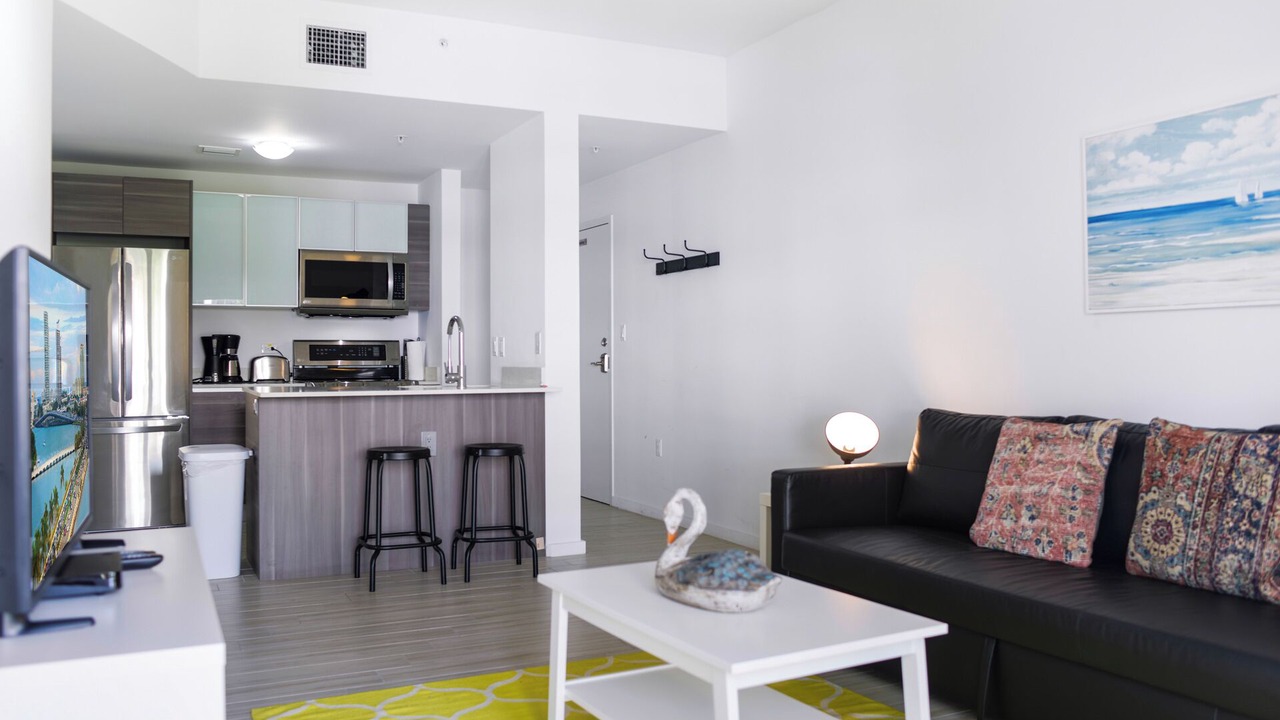 Photo of Livingroom in Midtown