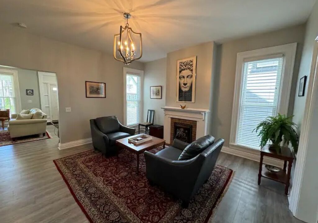 Photo of Livingroom in Bryant