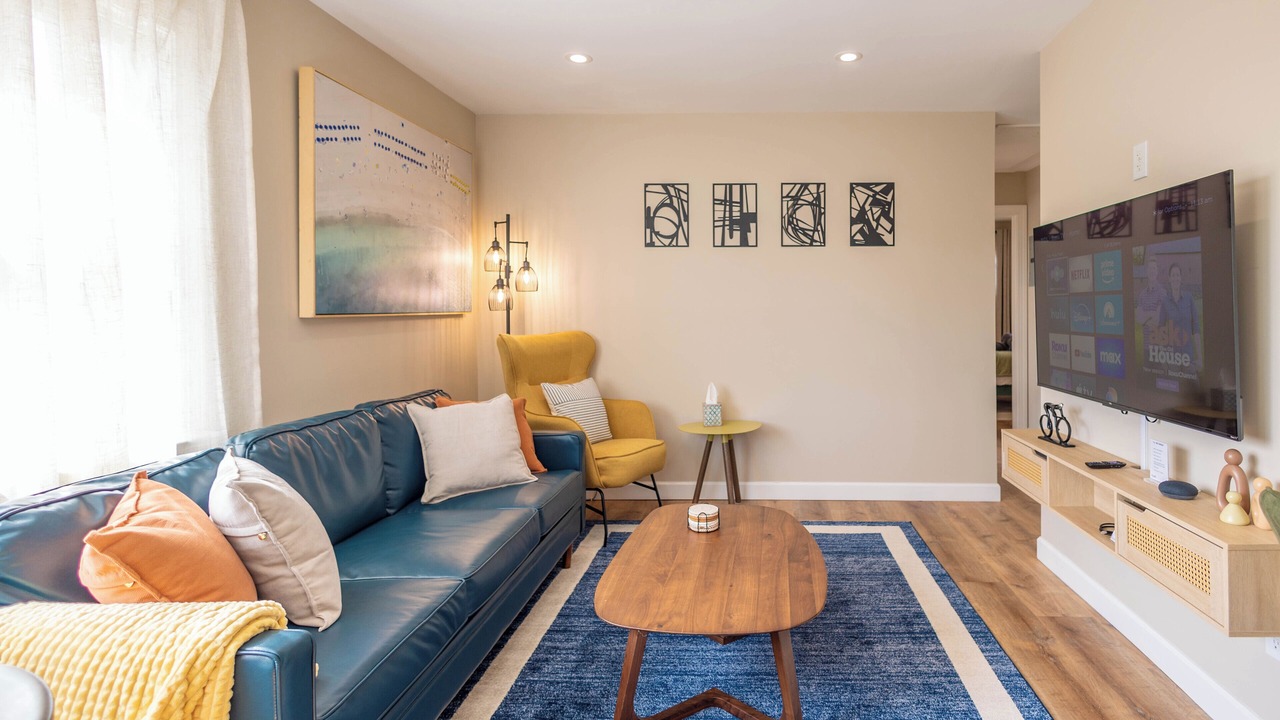 Photo of Livingroom in Bloomfield