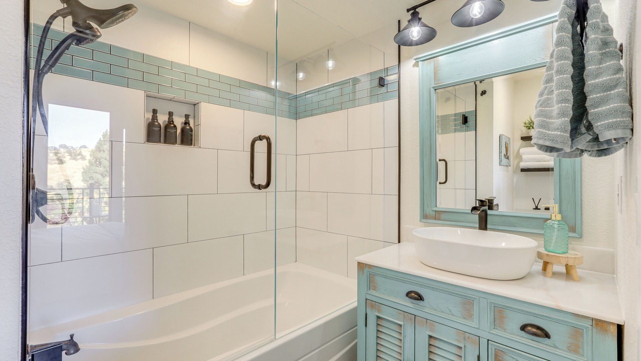 Photo of Bathroom in Sutter Creek