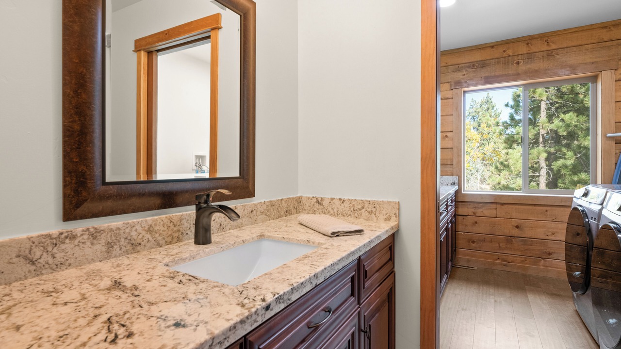 Photo of Bathroom in Castle Glen Estates