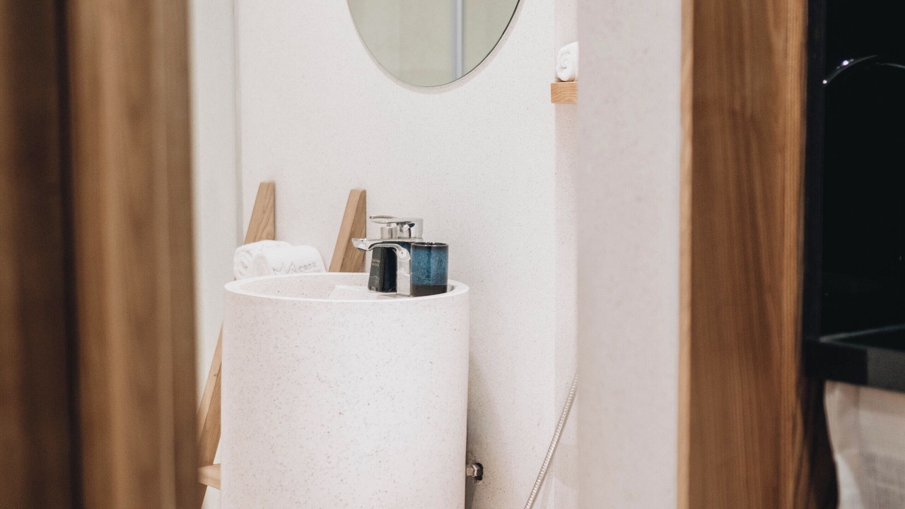 Photo of Bathroom in Old Quarter