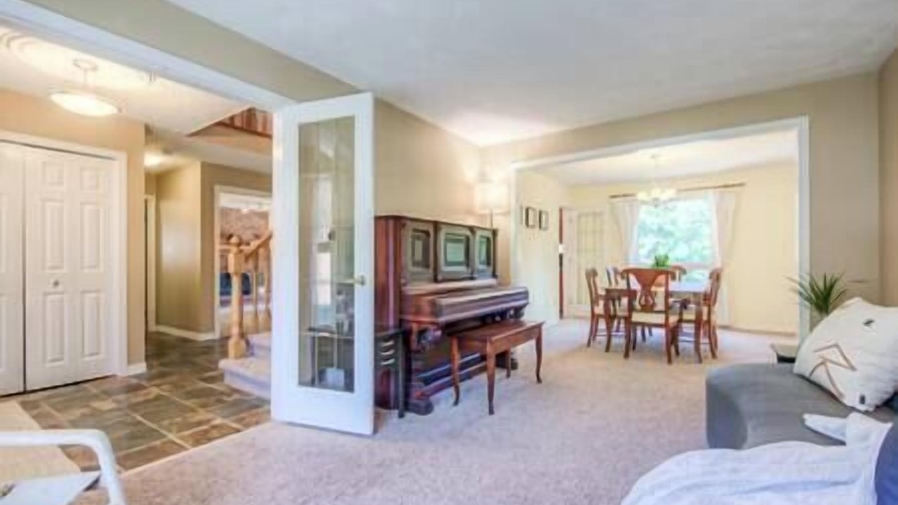Photo of Bedroom in Rosemount