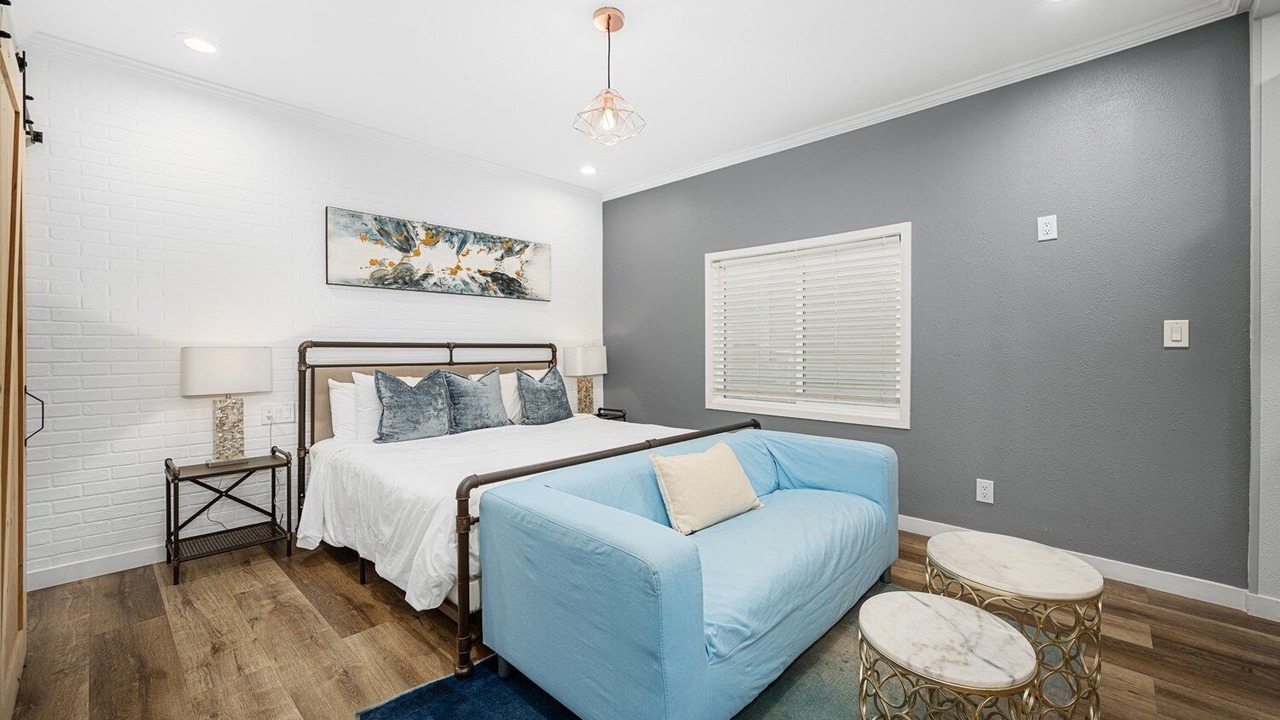 Photo of Bedroom in Newport Beach