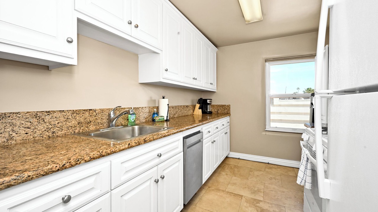 Photo of Kitchen in Newport Beach