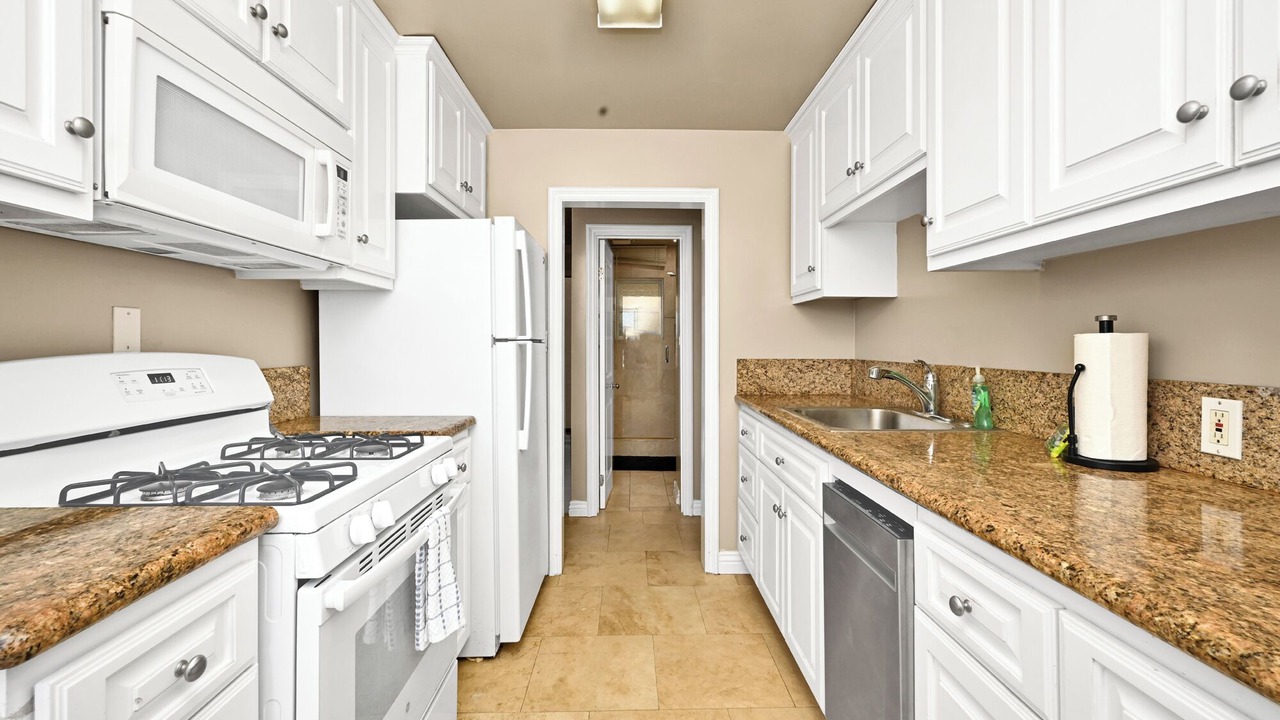 Photo of Kitchen in Newport Beach