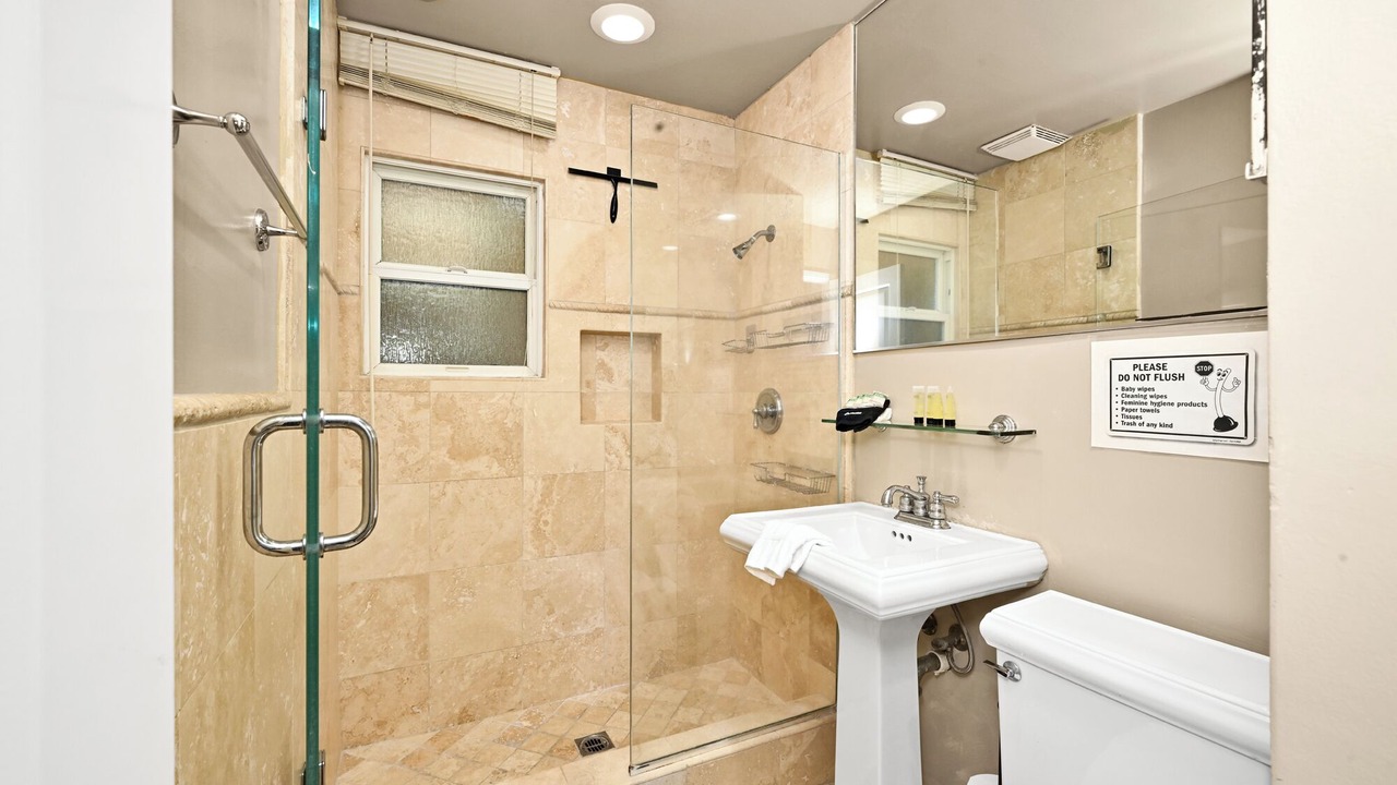 Photo of Bathroom in Newport Beach