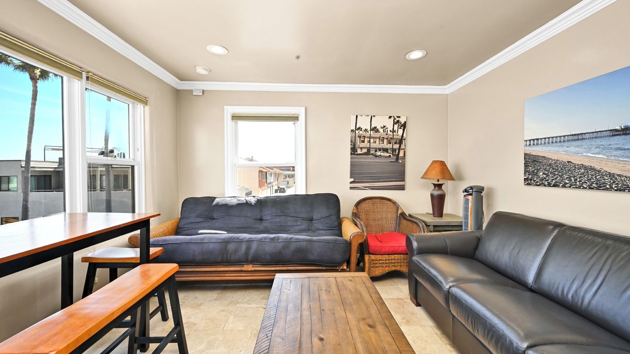Photo of Livingroom in Newport Beach